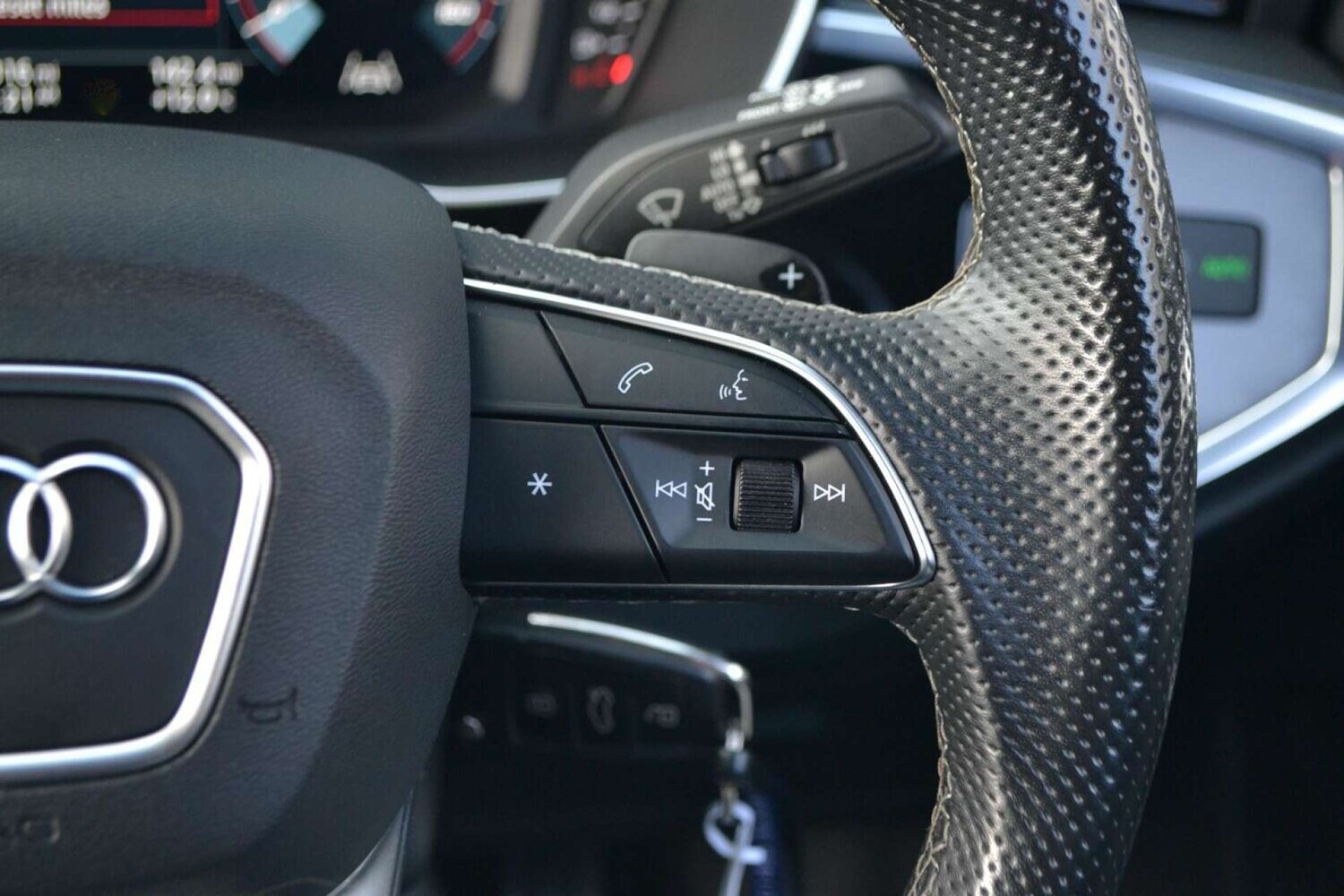 Used Audi Q3 2021 for sale - 76614711: Photo 37