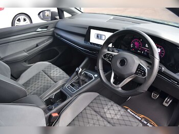 Used Volkswagen Golf 2023 for sale - 78328574: Photo