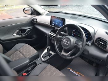 Used Toyota Yaris Cross 2022 for sale - 78225858: Photo