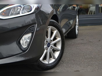 Used Ford Fiesta 2018 for sale - 77963163: Photo