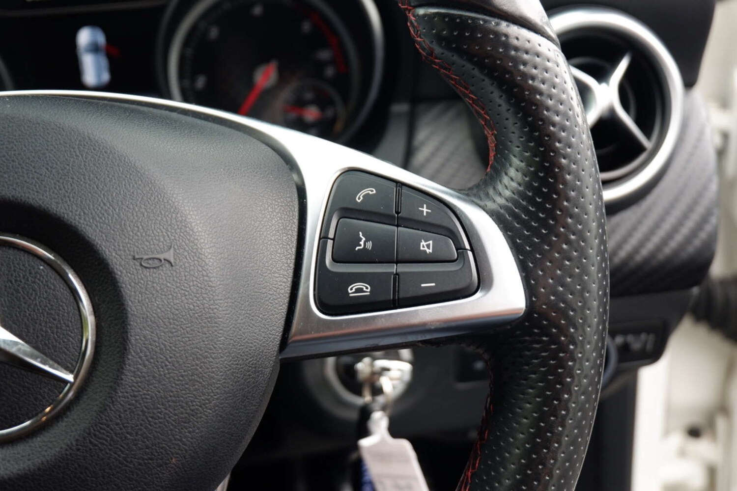 Used Mercedes-Benz A-Class 2016 for sale - 77470050: Photo 32