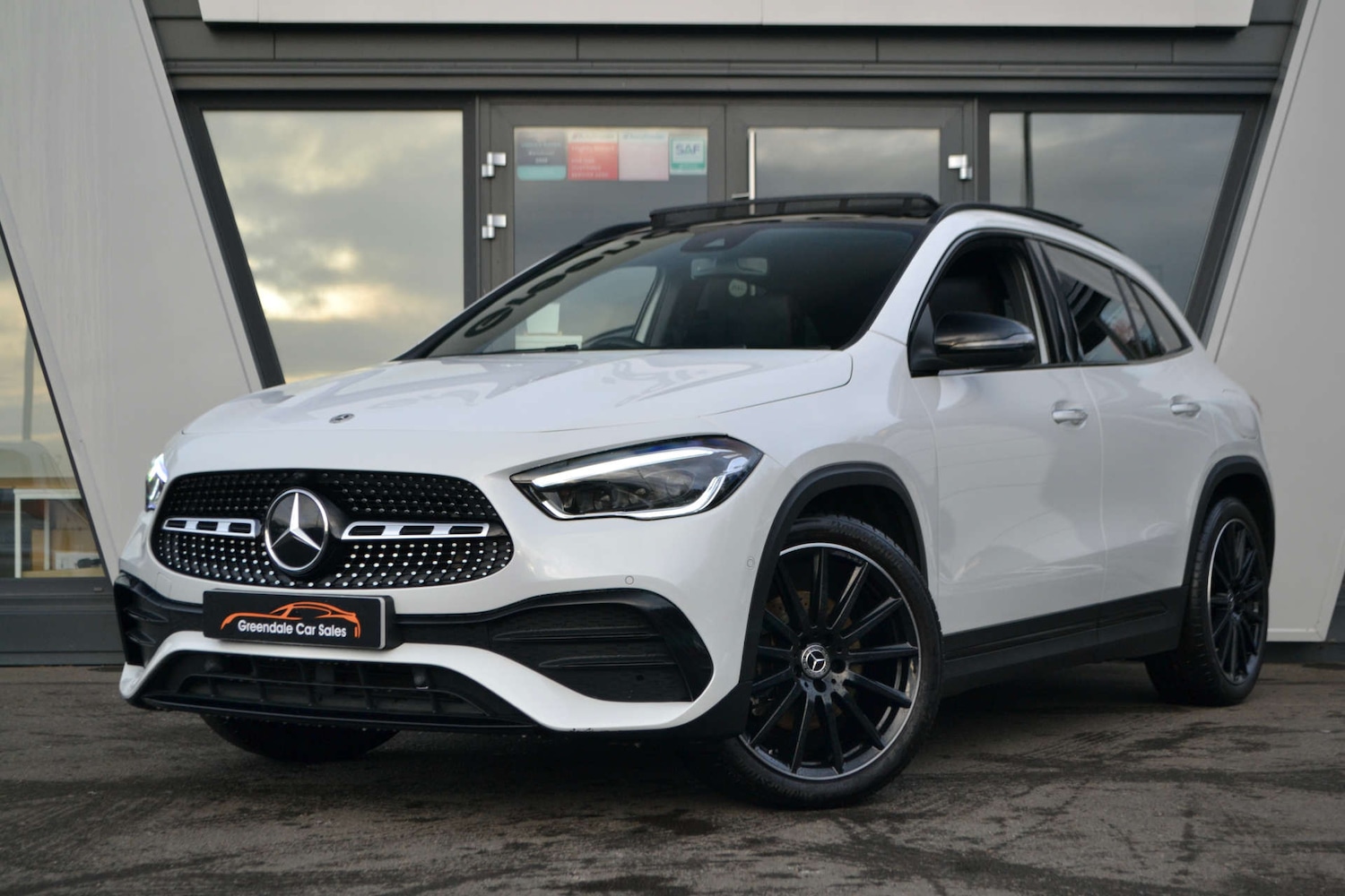 Used Mercedes-Benz GLA 2022 for sale - 76618126: Photo 1