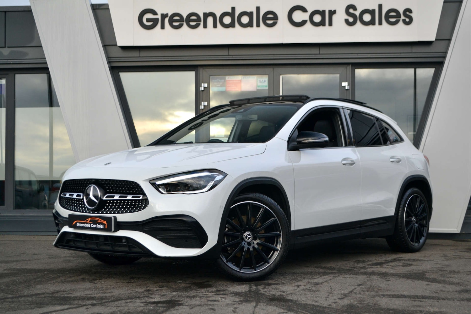 Used Mercedes-Benz GLA 2022 for sale - 76618126: Photo 2
