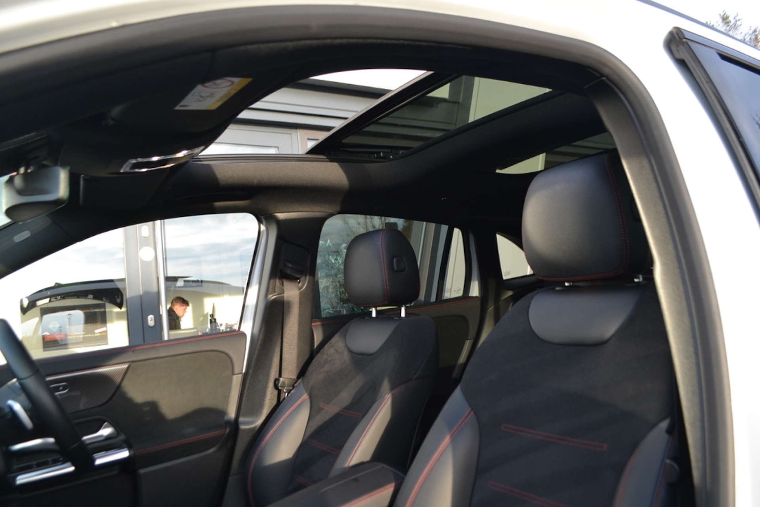 Used Mercedes-Benz GLA 2022 for sale - 76618126: Photo 40