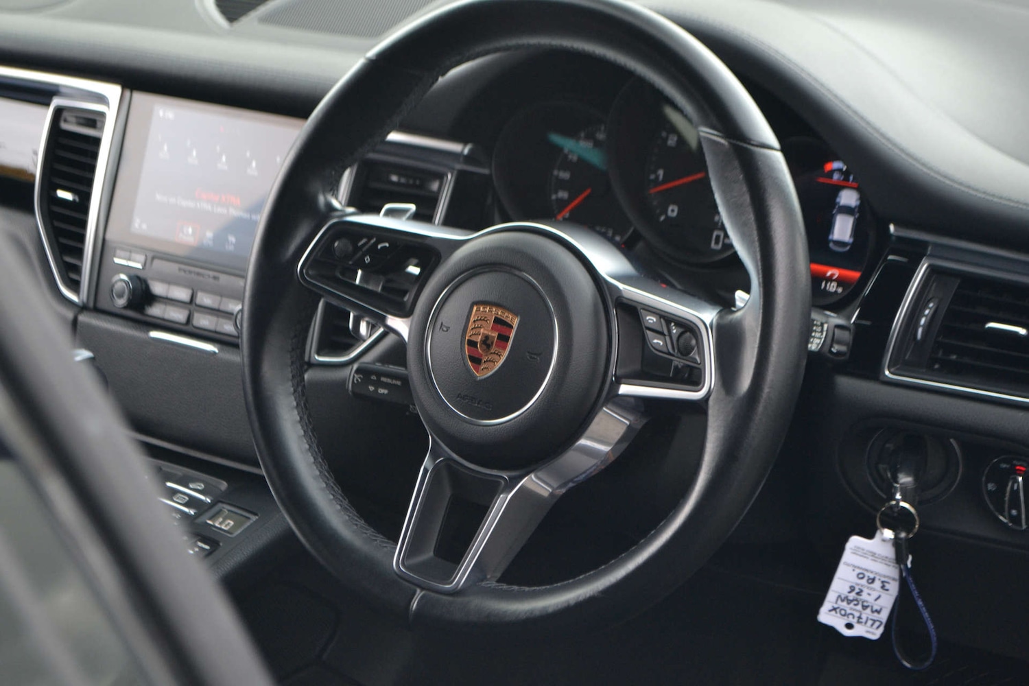 Used Porsche Macan 2017 for sale - 76614761: Photo 38