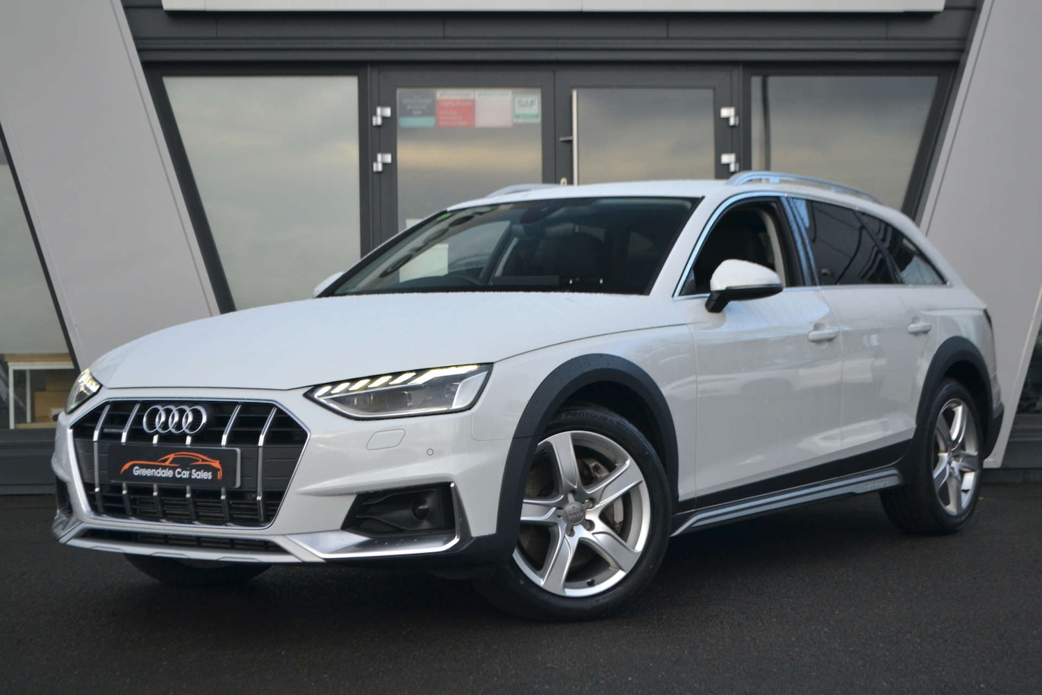 Used Audi A4 Allroad 2020 for sale - 76614727: Photo 1