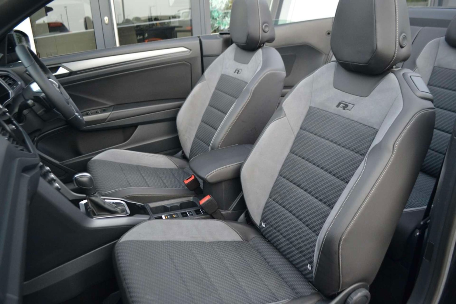 Used Volkswagen T-Roc 2021 for sale - 76614746: Photo 39