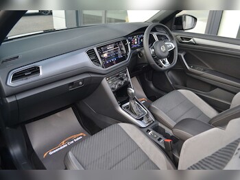 Used Volkswagen T-Roc 2021 for sale - 76614746: Photo