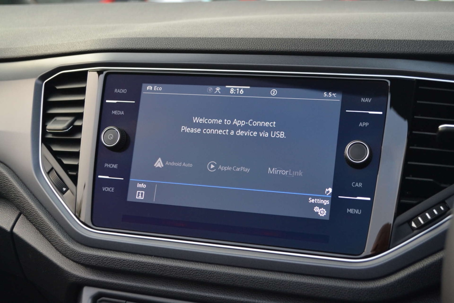 Used Volkswagen T-Roc 2021 for sale - 76614746: Photo 54