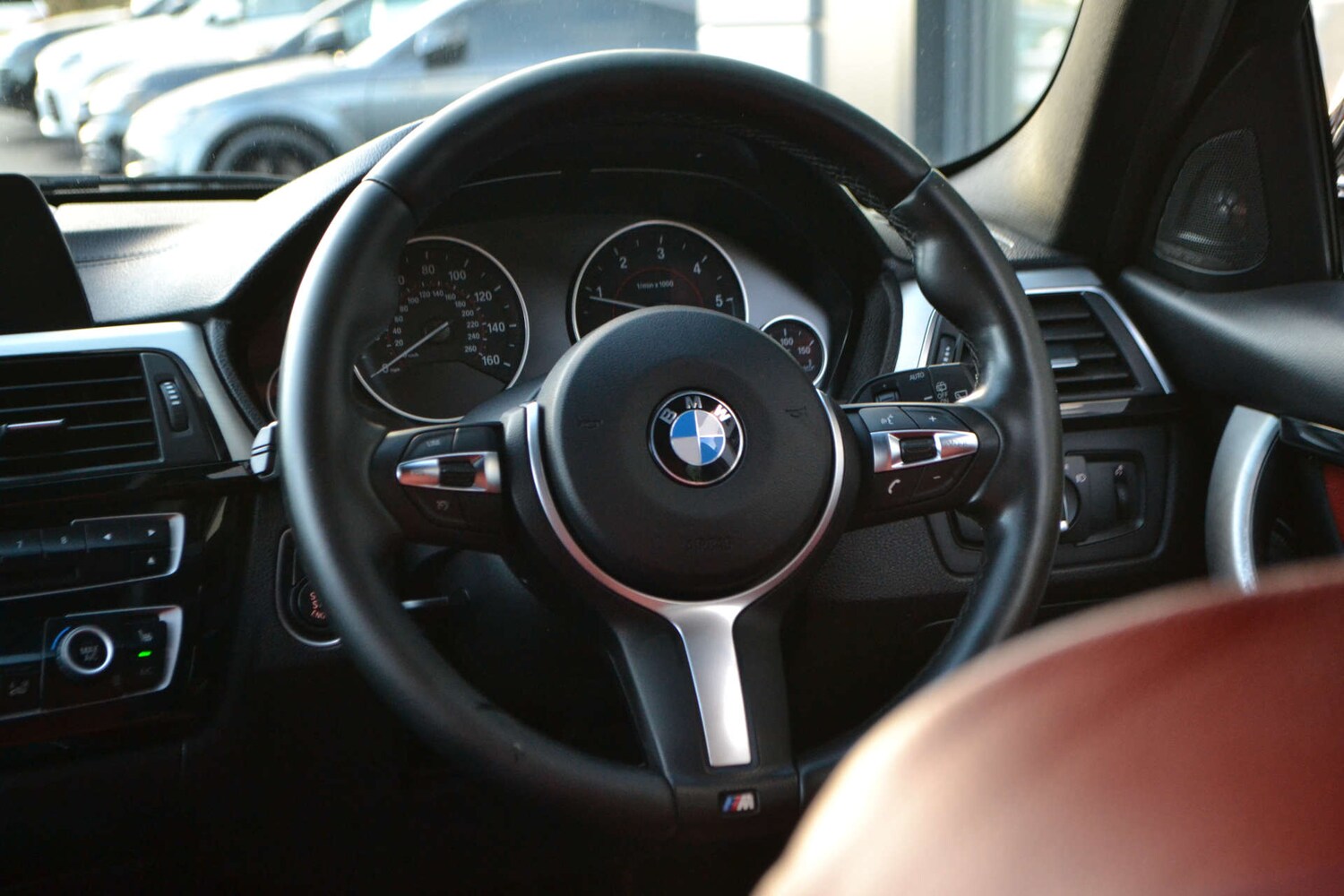 Used BMW 3 Series 2017 for sale - 76618175: Photo 35