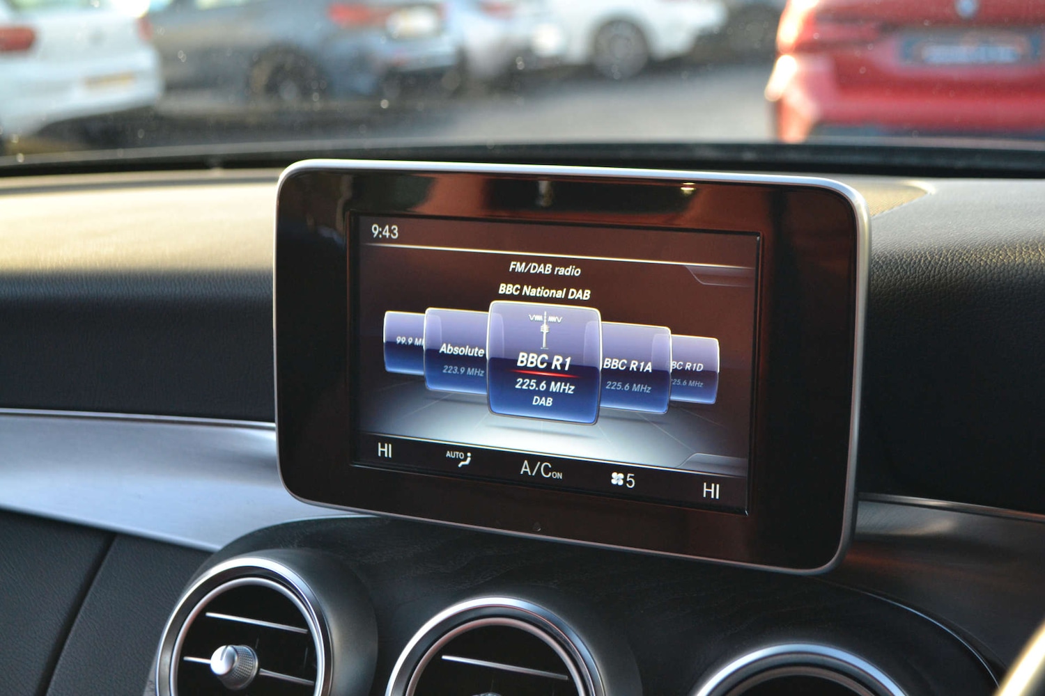 Used Mercedes-Benz C Class 2016 for sale - 76834618: Photo 32