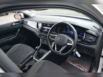 Used Volkswagen Polo 2023 for sale - 79051157: Photo