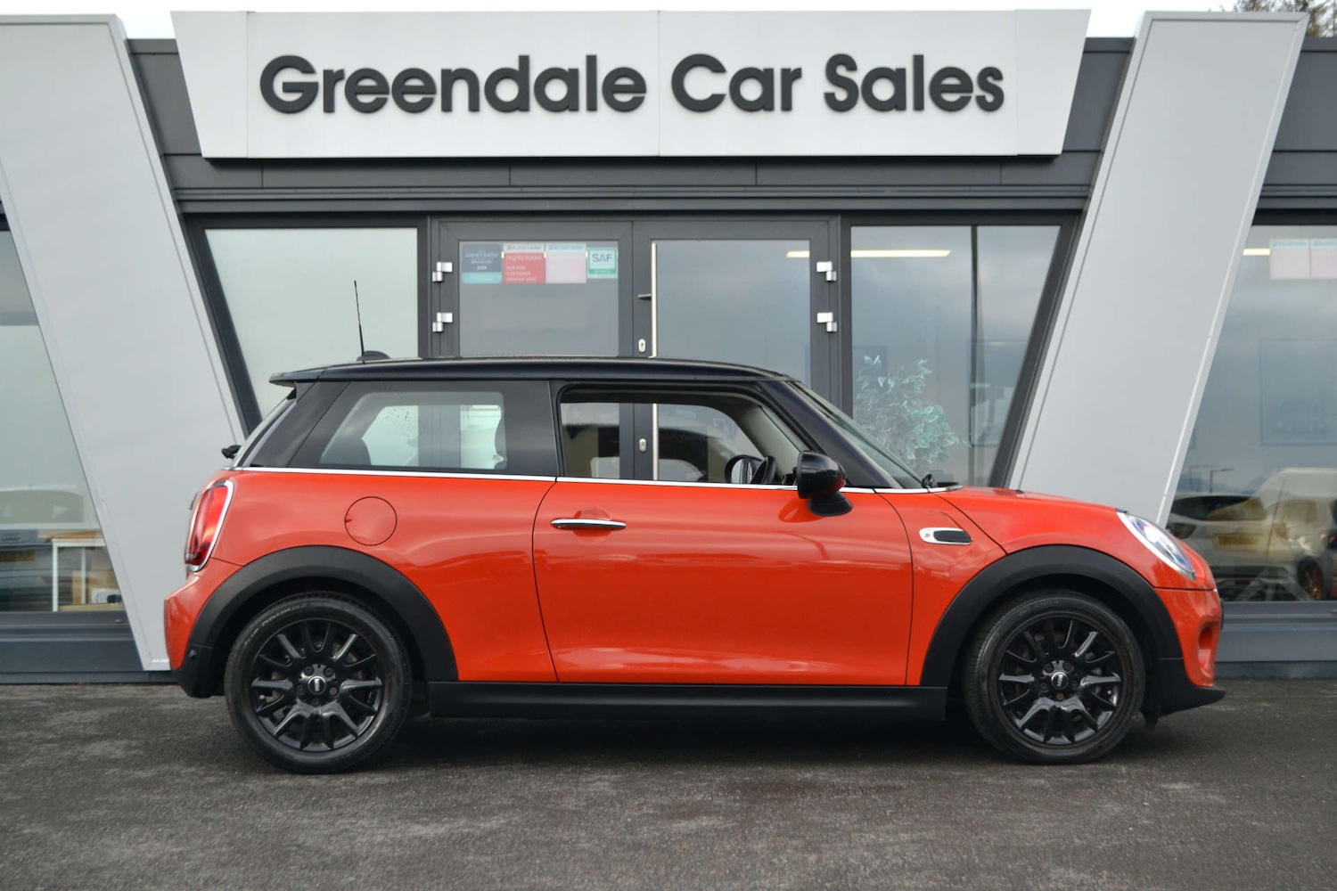 Used MINI Hatch 2019 for sale - 76618146: Photo 10
