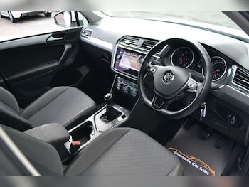 Used Volkswagen Tiguan 2020 for sale - 76618155: Photo