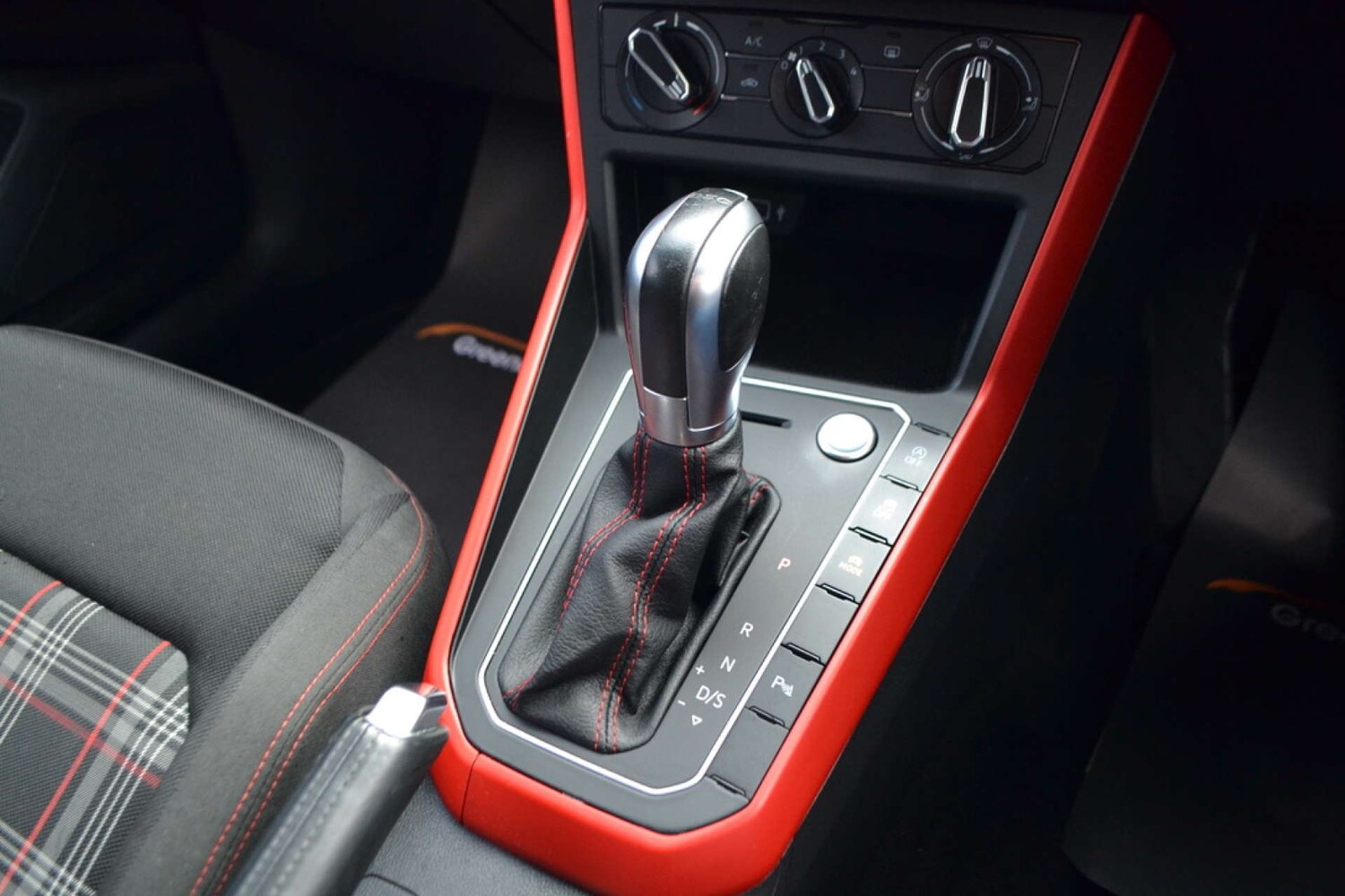 Used Volkswagen Polo 2018 for sale - 76846799: Photo 29