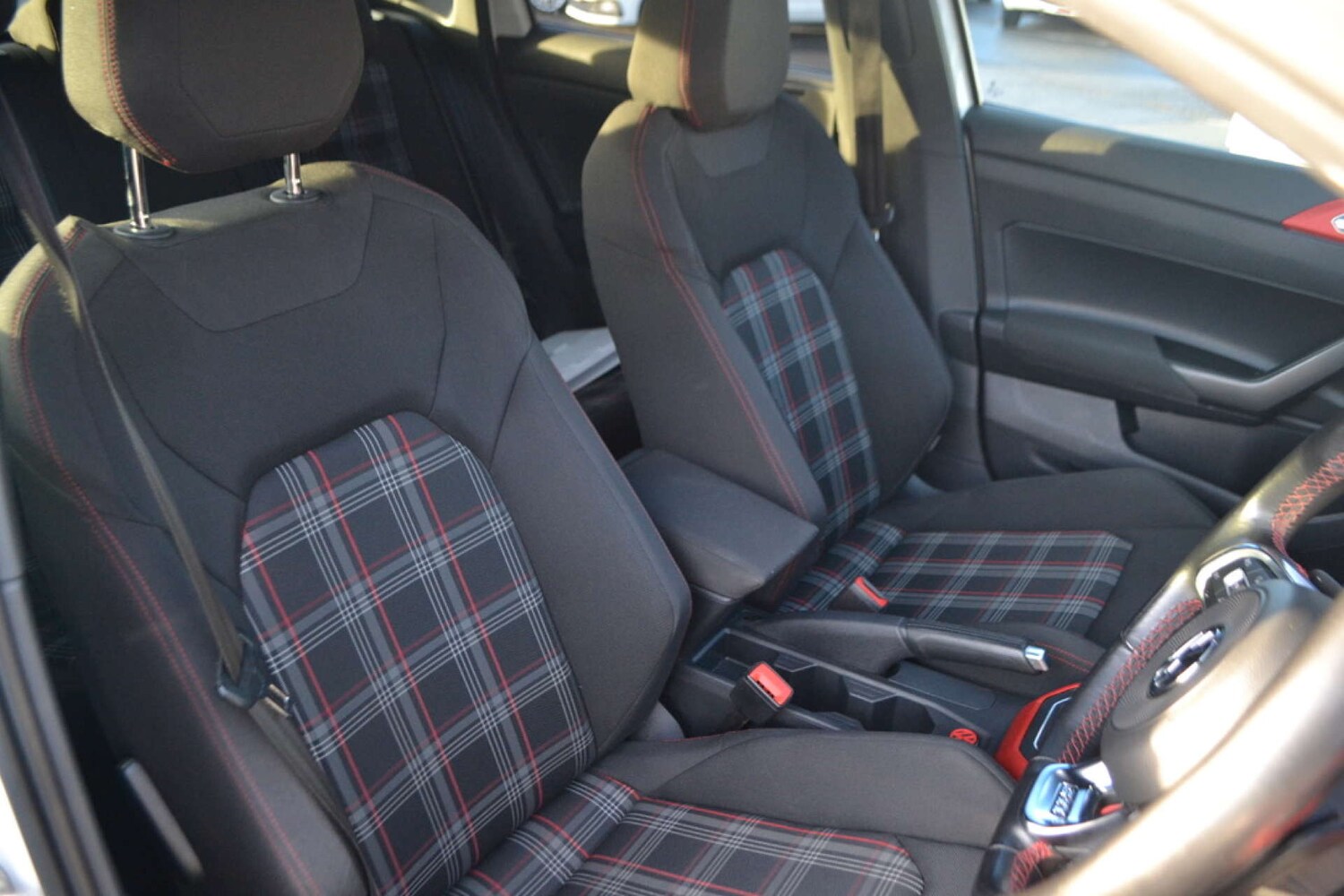 Used Volkswagen Polo 2018 for sale - 76846799: Photo 34