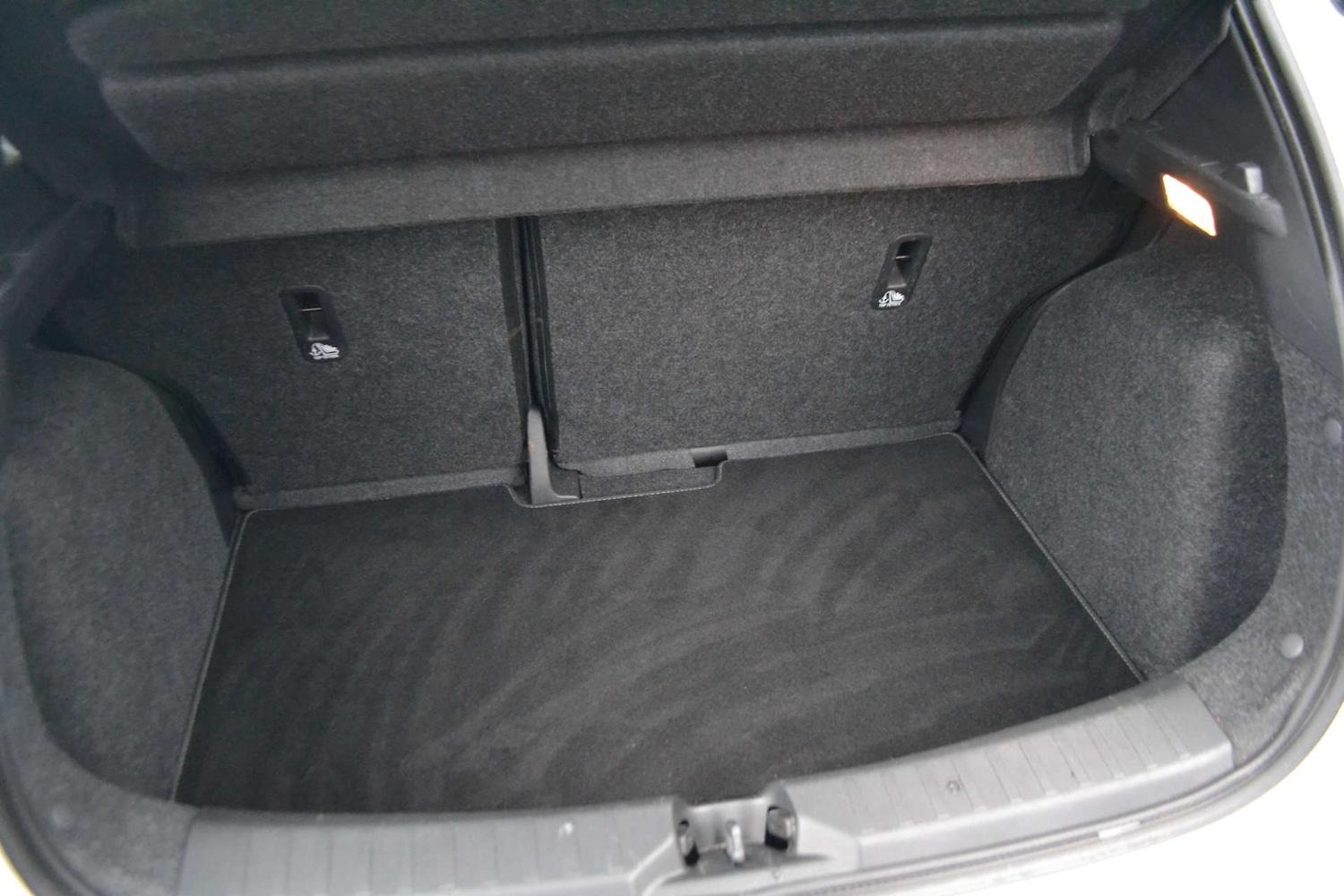 Used Nissan Micra 2018 for sale - 76618104: Photo 20