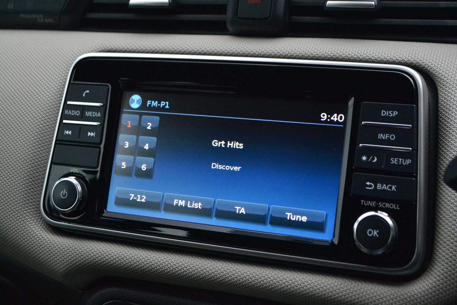 Used Nissan Micra 2018 for sale - 76618104: Photo 33