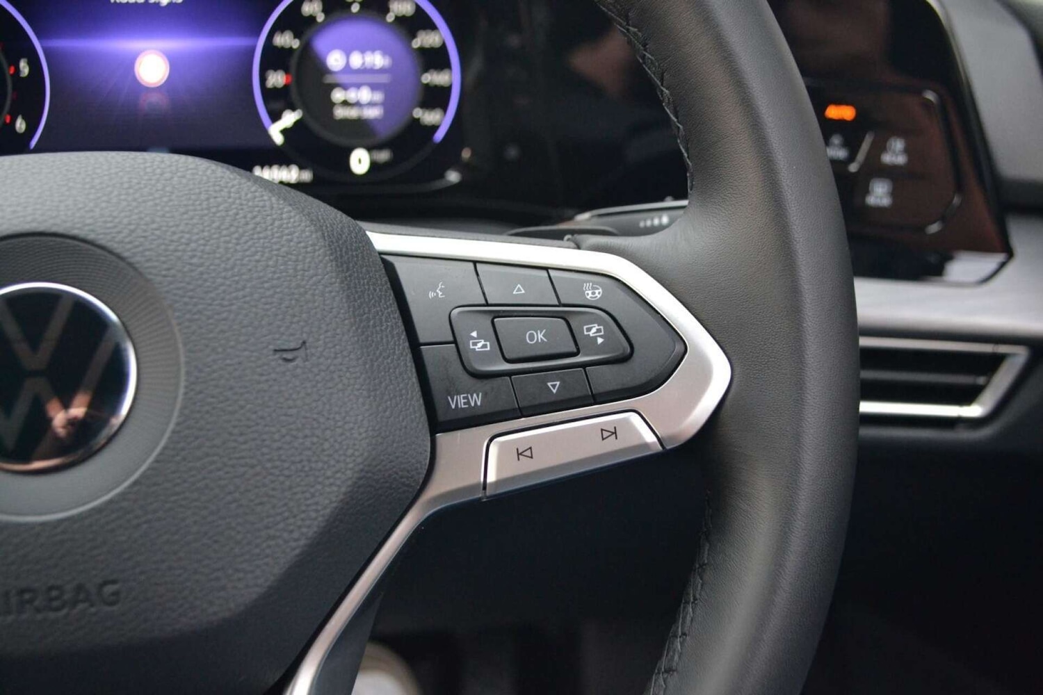 Used Volkswagen Golf 2022 for sale - 76618151: Photo 42