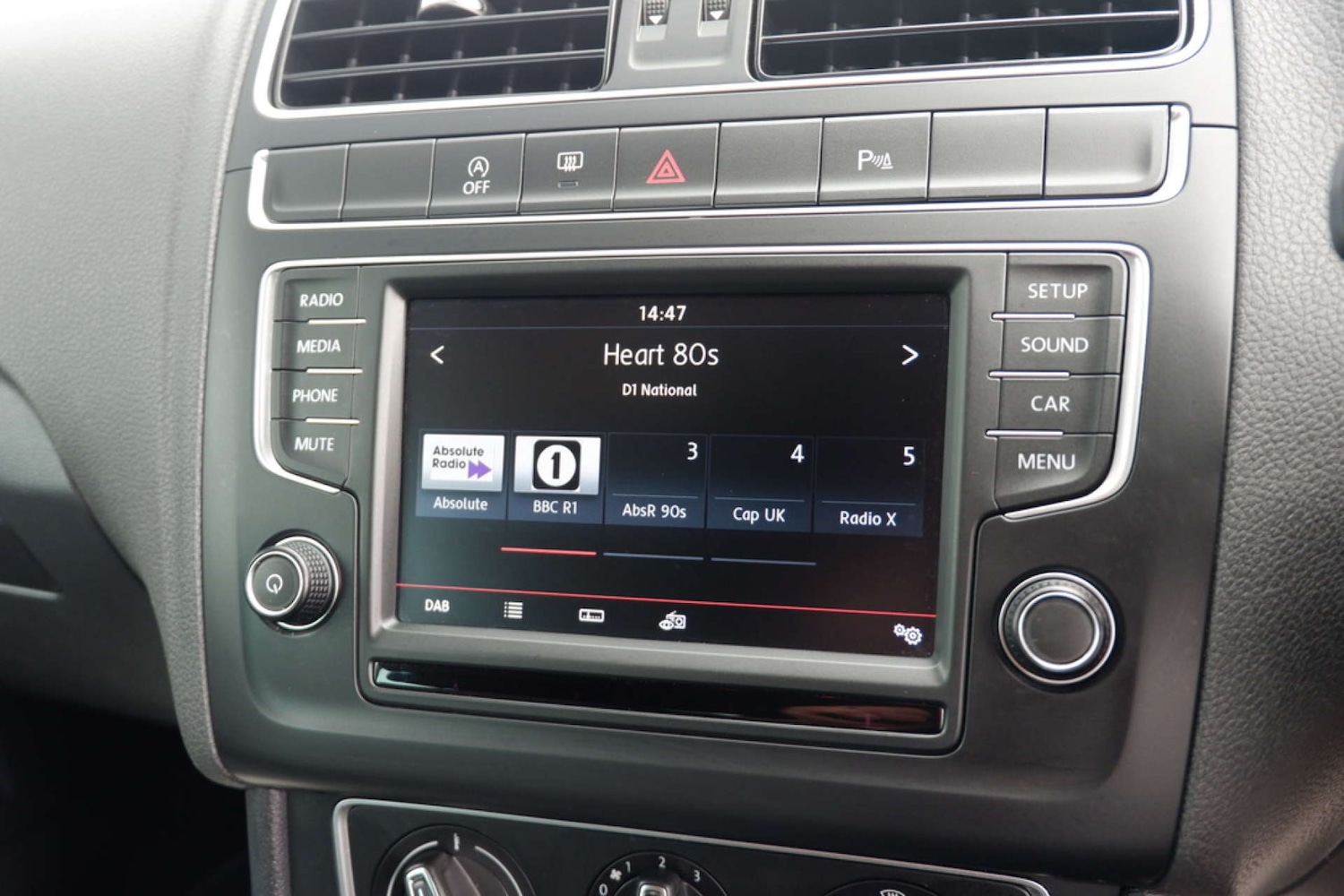 Used Volkswagen Polo 2016 for sale - 77392240: Photo 38