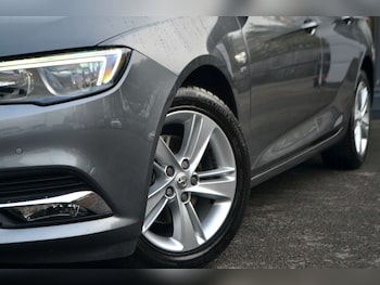 Used Vauxhall Insignia 2019 for sale - 76614757: Photo