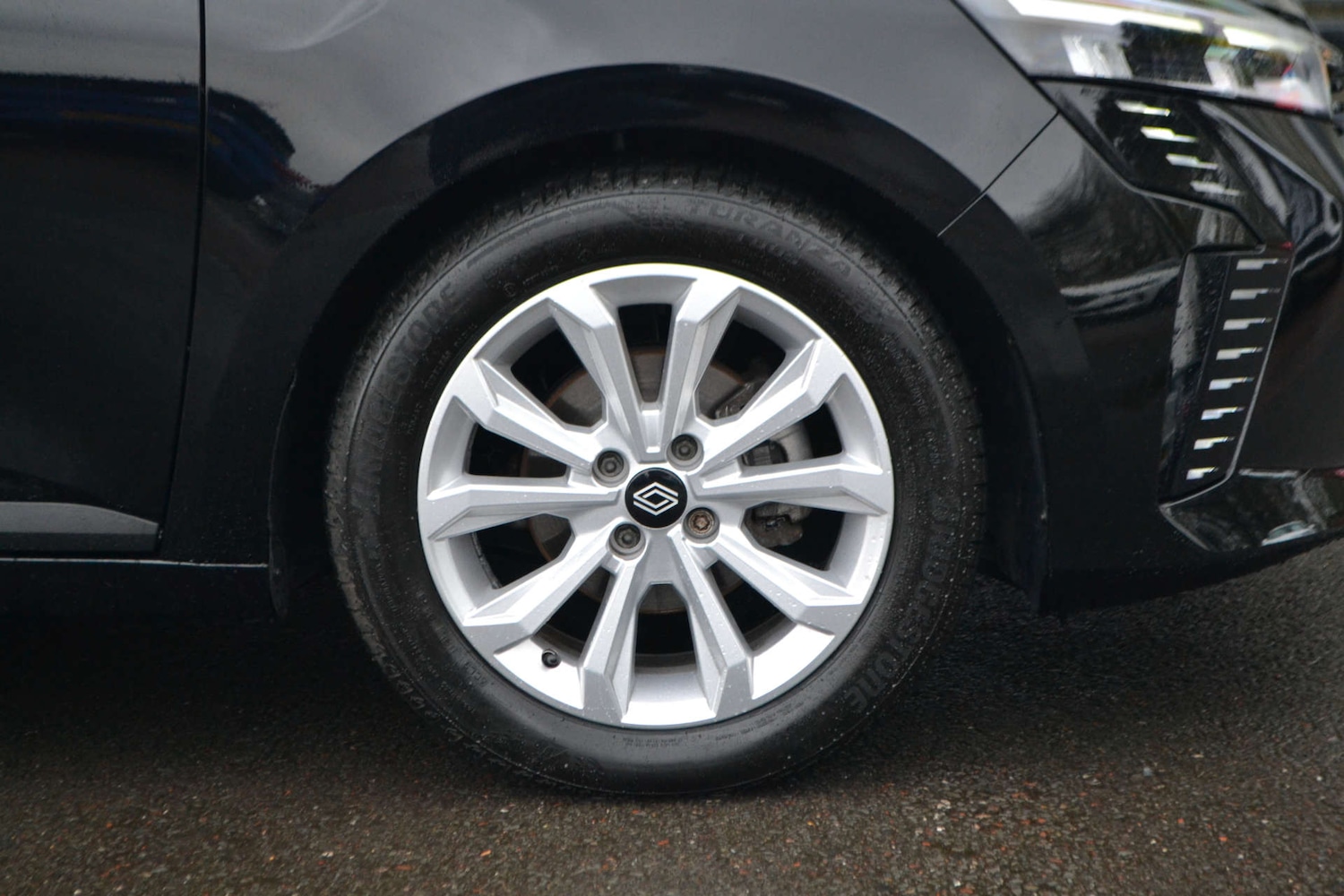 Used Renault Clio 2024 for sale - 77035658: Photo 11