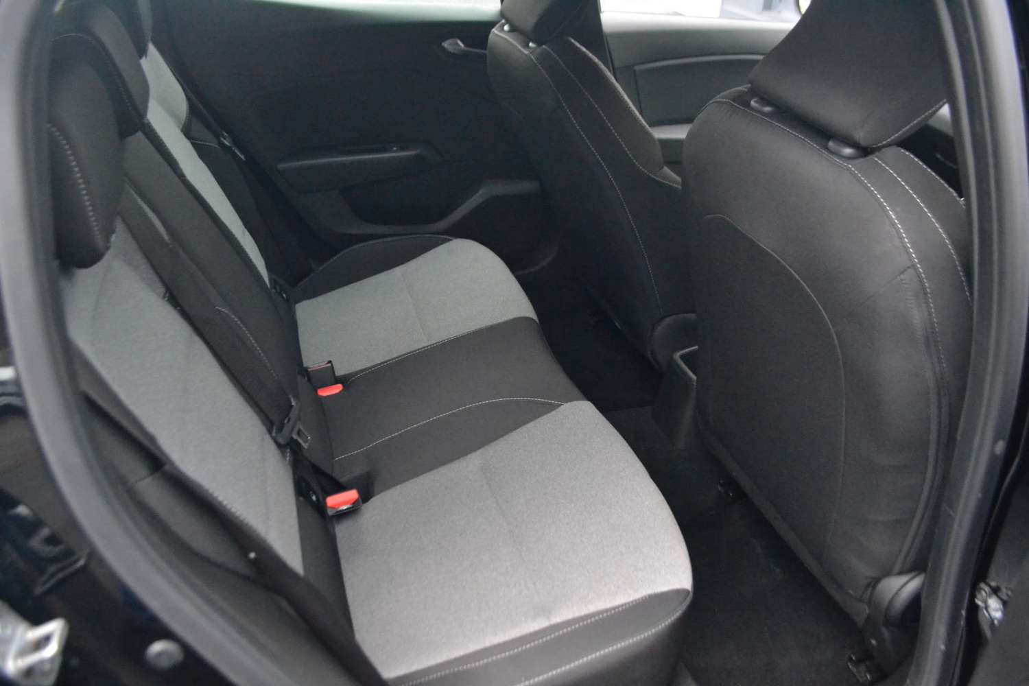 Used Renault Clio 2024 for sale - 77035658: Photo 23