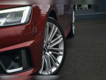 Used Audi A4 2019 for sale - 79334914: Photo
