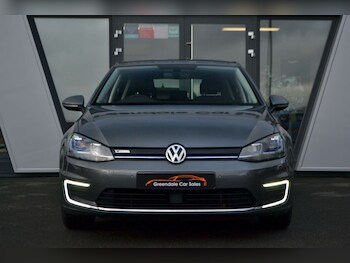 Used Volkswagen Golf 2020 for sale - 77129054: Photo