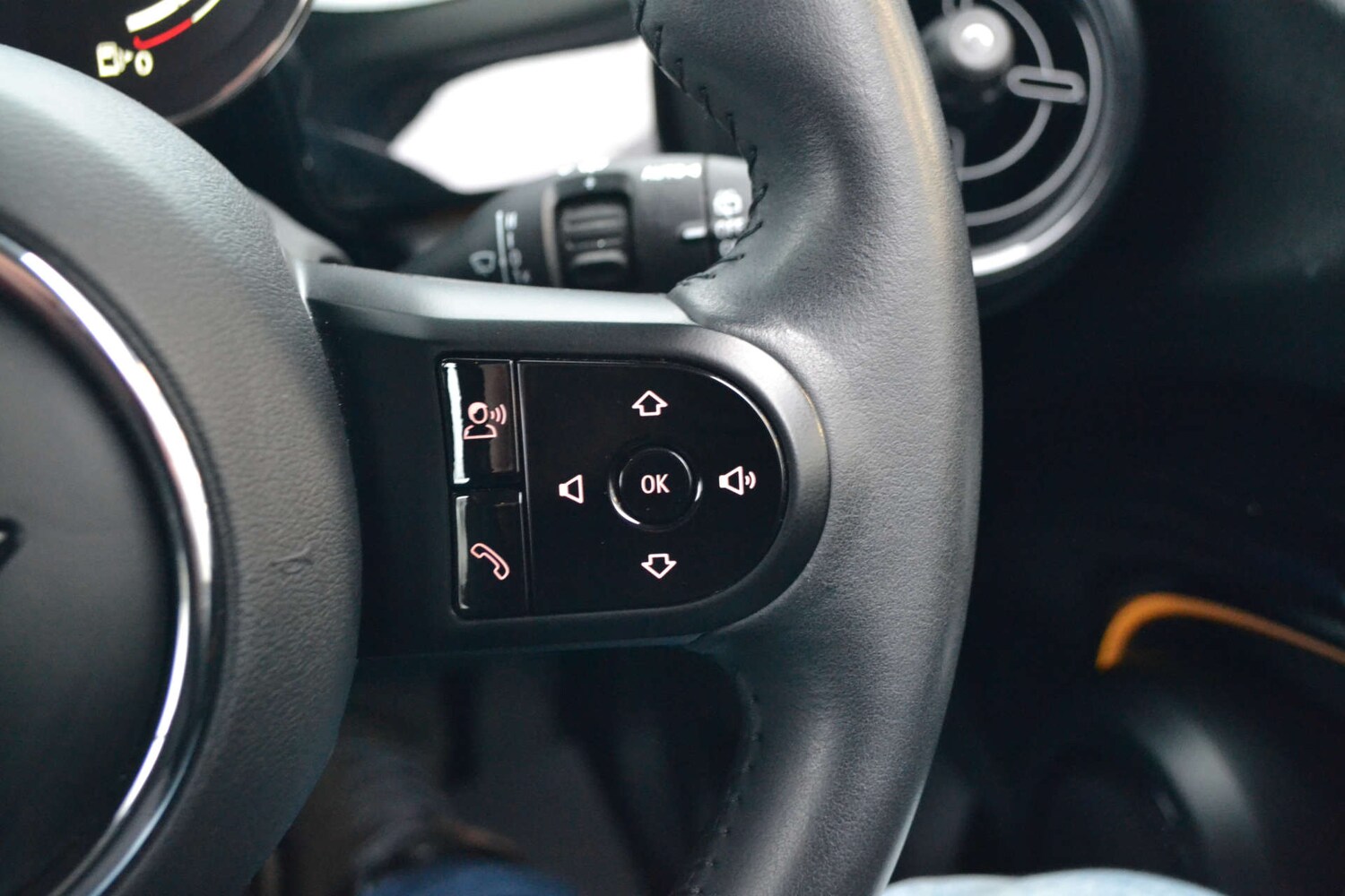 Used MINI Hatch 2021 for sale - 76709160: Photo 47