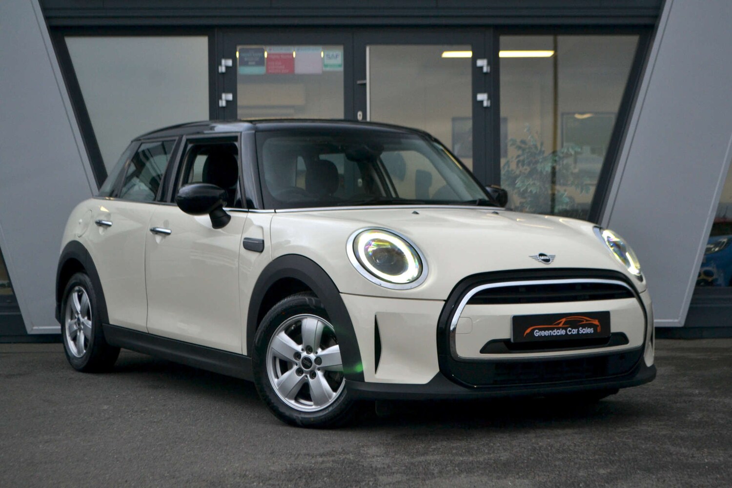 Used MINI Hatch 2021 for sale - 76709160: Photo 8