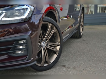 Used Volkswagen Golf 2017 for sale - 77720513: Photo