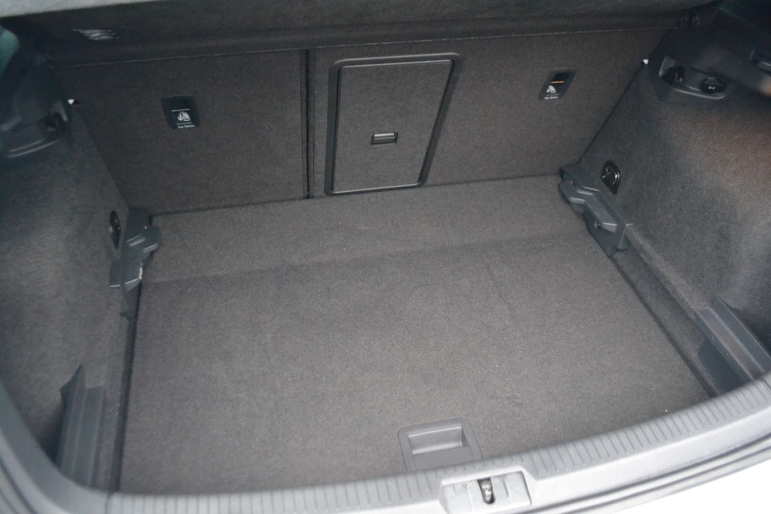 Used Volkswagen Golf 2018 for sale - 76662480: Photo 23