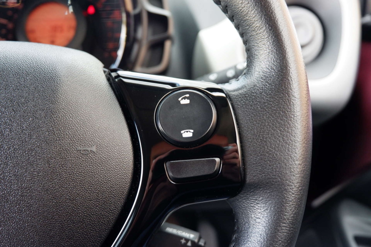 Used Peugeot 108 2018 for sale - 78053131: Photo 36