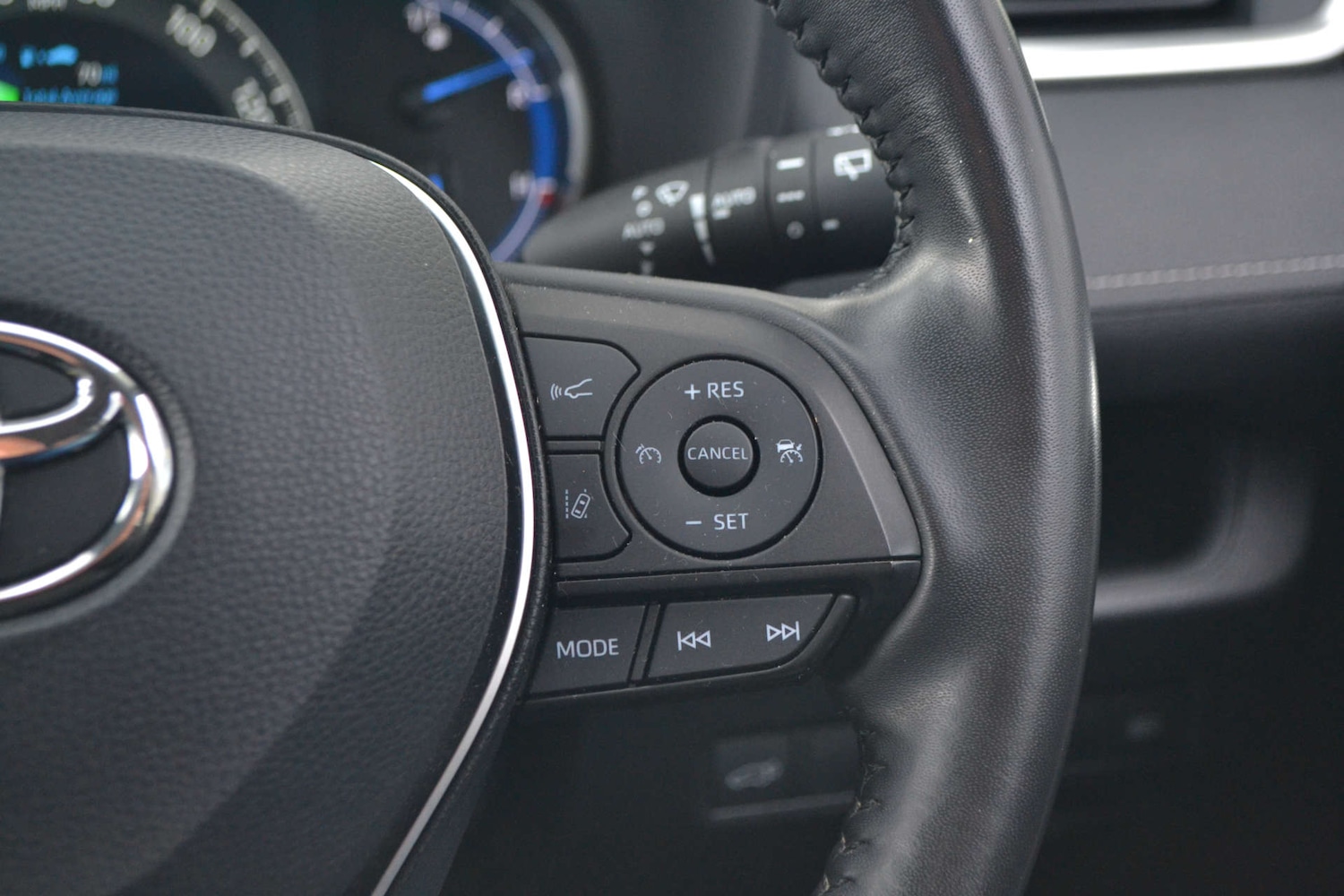 Used Toyota RAV4 2021 for sale - 76618170: Photo 41