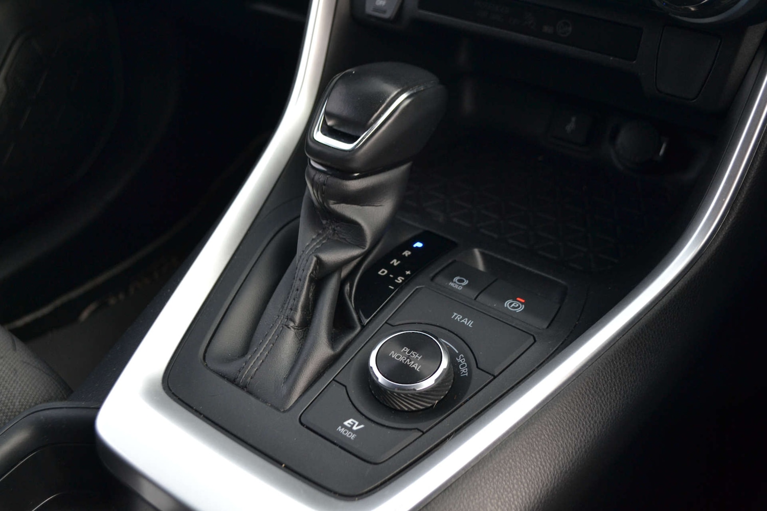 Used Toyota RAV4 2021 for sale - 76618170: Photo 50