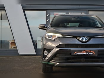 Used Toyota RAV4 2016 for sale - 77180074: Photo