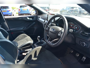 Used Ford Focus 2021 for sale - 79072894: Photo