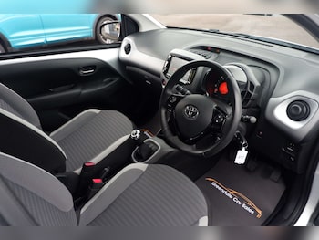 Used Toyota AYGO 2020 for sale - 78738855: Photo