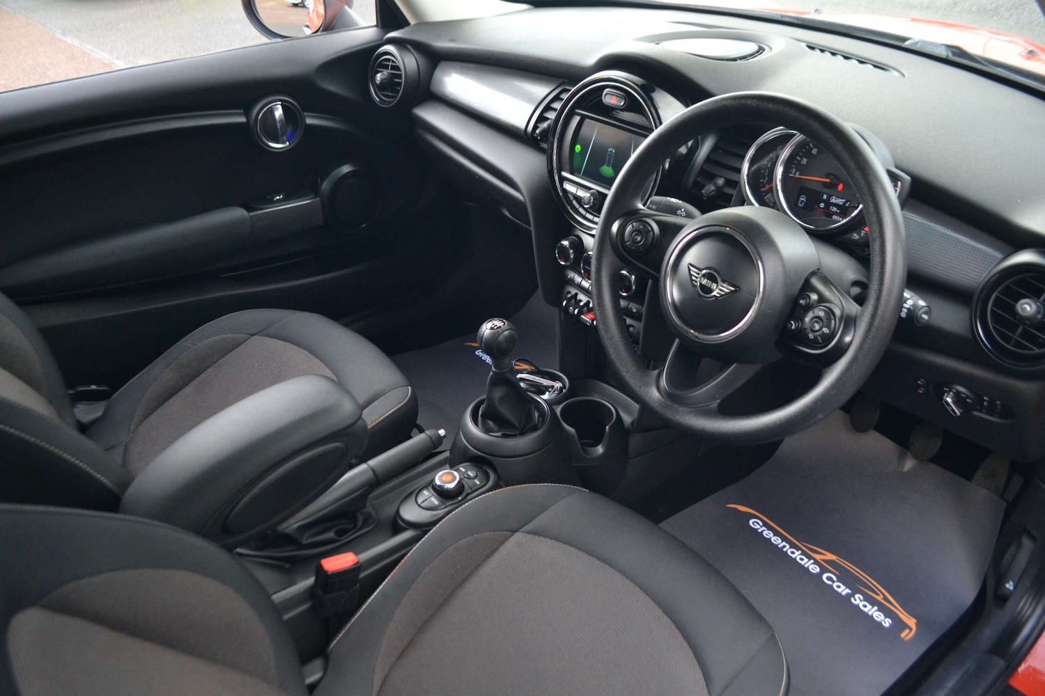 Used MINI Hatch 2019 for sale - 78026395: Photo 5