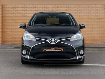 Used Toyota Yaris 2017 for sale - 79674404: Photo