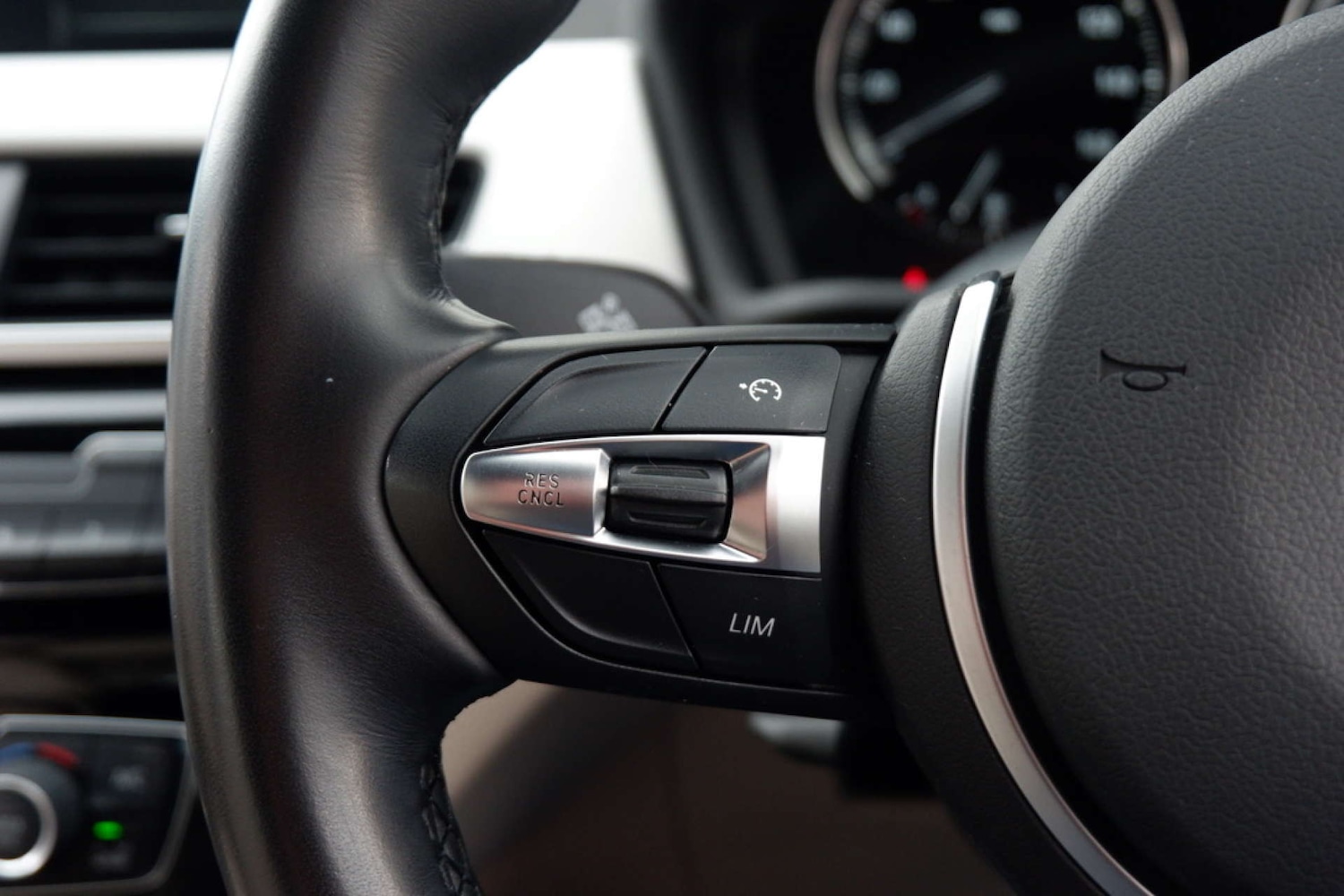 Used BMW X1 2021 for sale - 76618124: Photo 28