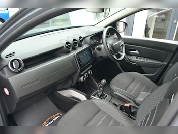 Used Dacia Duster 2023 for sale - 79081905: Photo