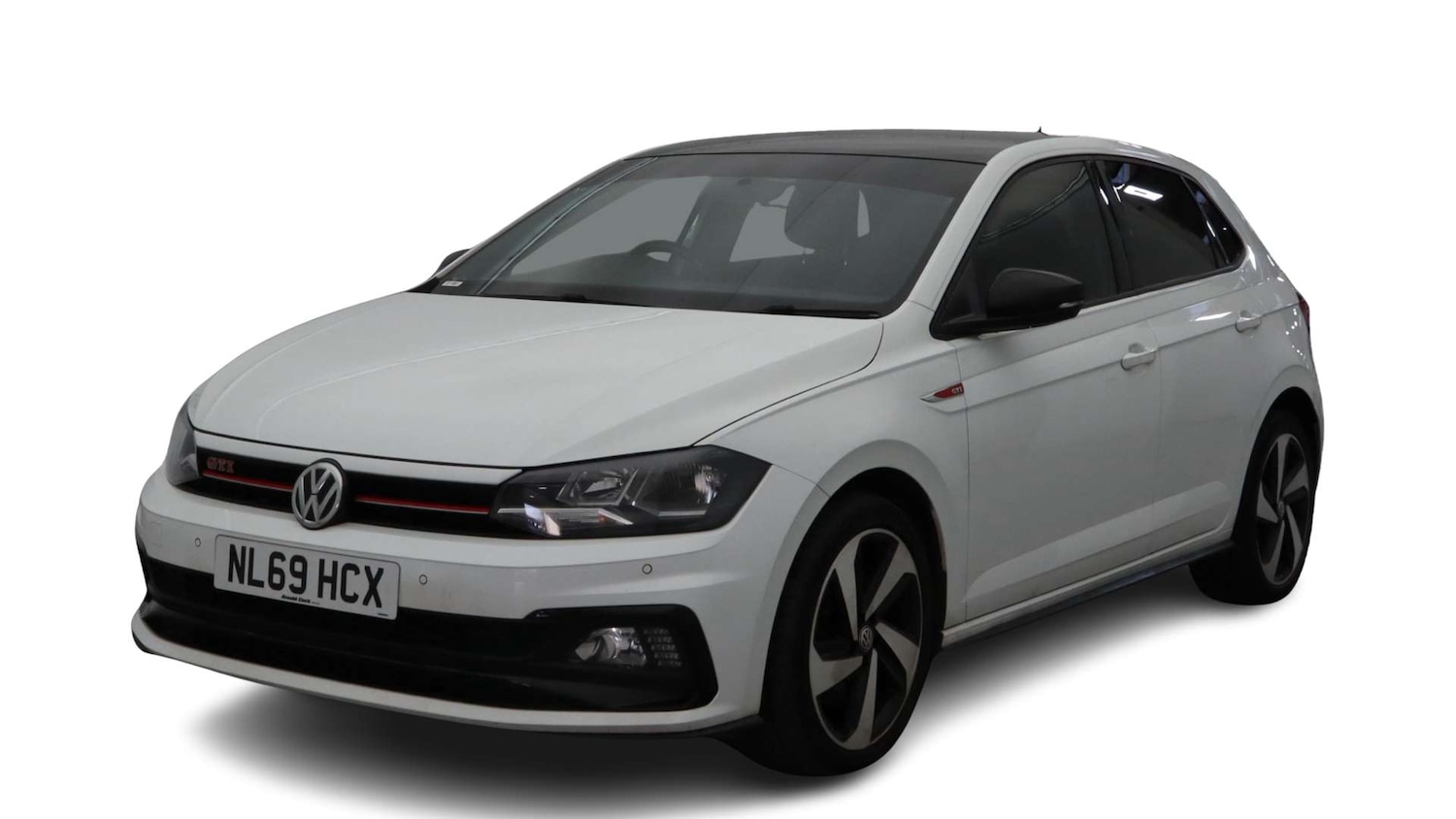 Used Volkswagen Polo 2019 for sale - 76686689: Photo 1