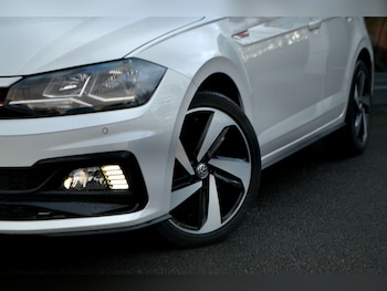 Used Volkswagen Polo 2019 for sale - 76686689: Photo