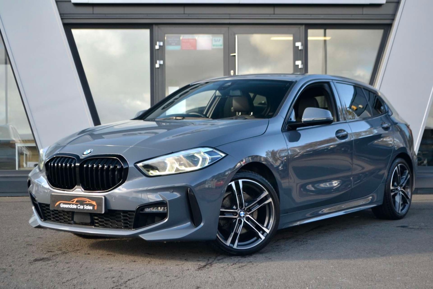 Used BMW 1 Series 2019 for sale - 76618099: Photo 1