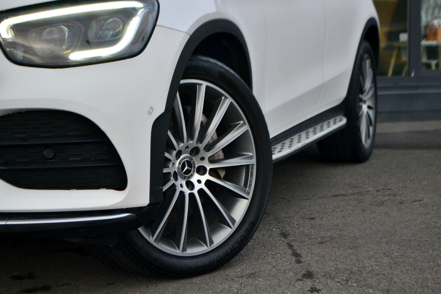 Used Mercedes-Benz GLC 2019 for sale - 76618096: Photo 4