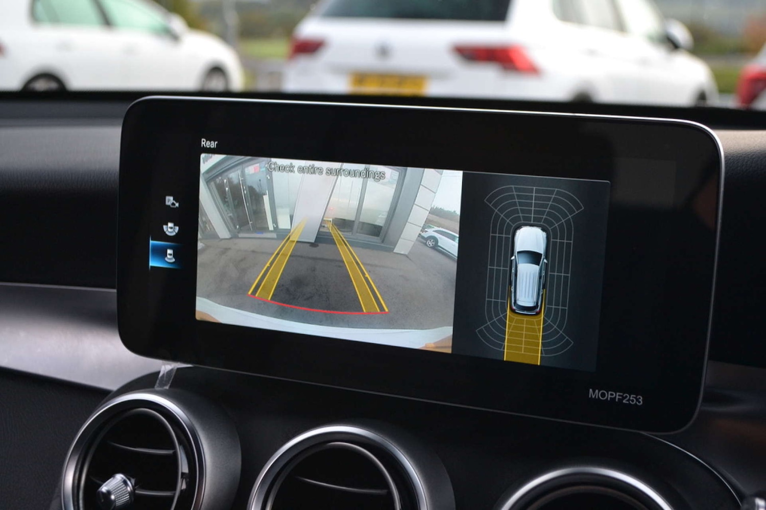 Used Mercedes-Benz GLC 2019 for sale - 76618096: Photo 49