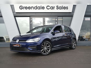 Used Volkswagen Golf 2017 for sale - 77984220: Photo