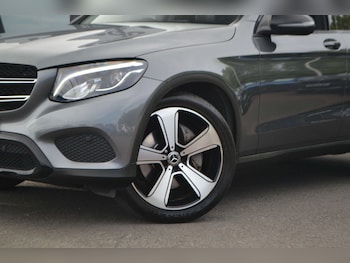 Used Mercedes-Benz GLC 2019 for sale - 79468203: Photo